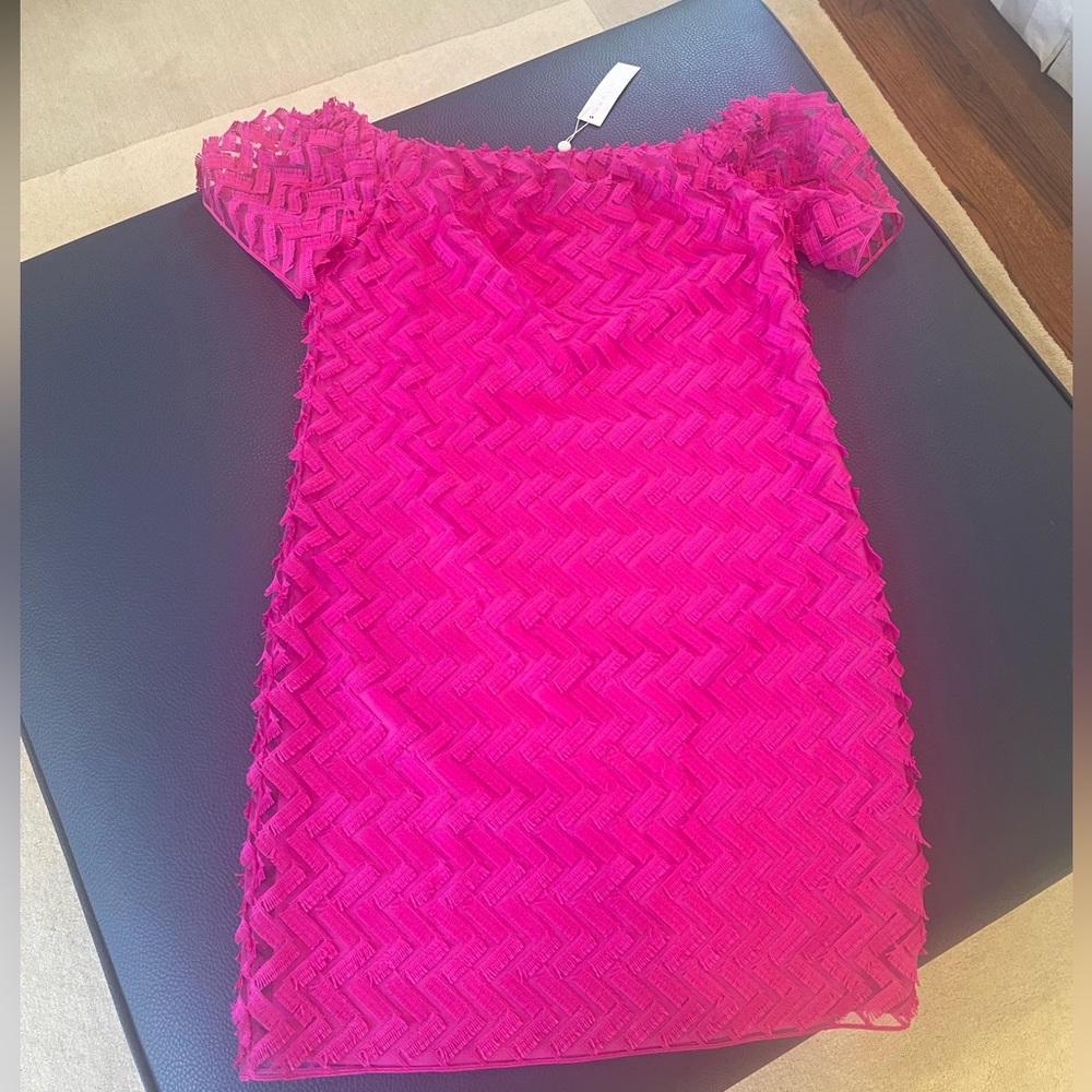 Trina Turk Seaway Eyelash Zigzag Off Shoulder/ Hot Pink Dress Size 2 NWT - Picture 12 of 14